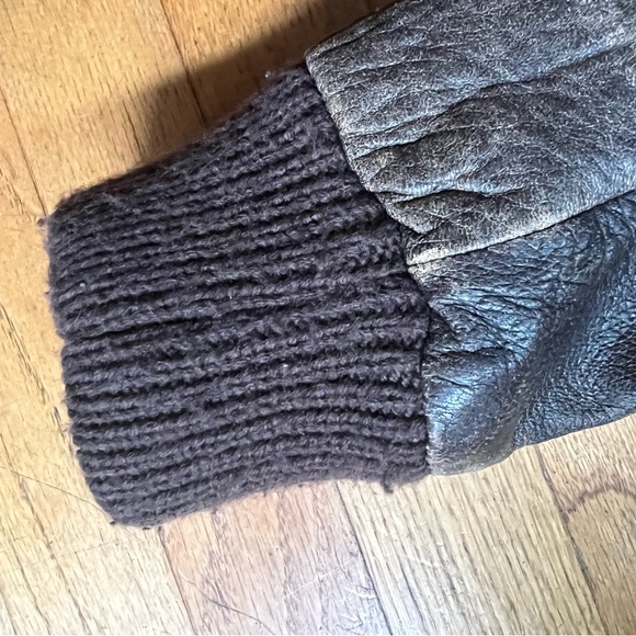 Vintage distressed Y2K leather jacket by XOXO. - Picture 4 of 5